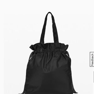 Lululemon Easy as Sunday Tote Bag